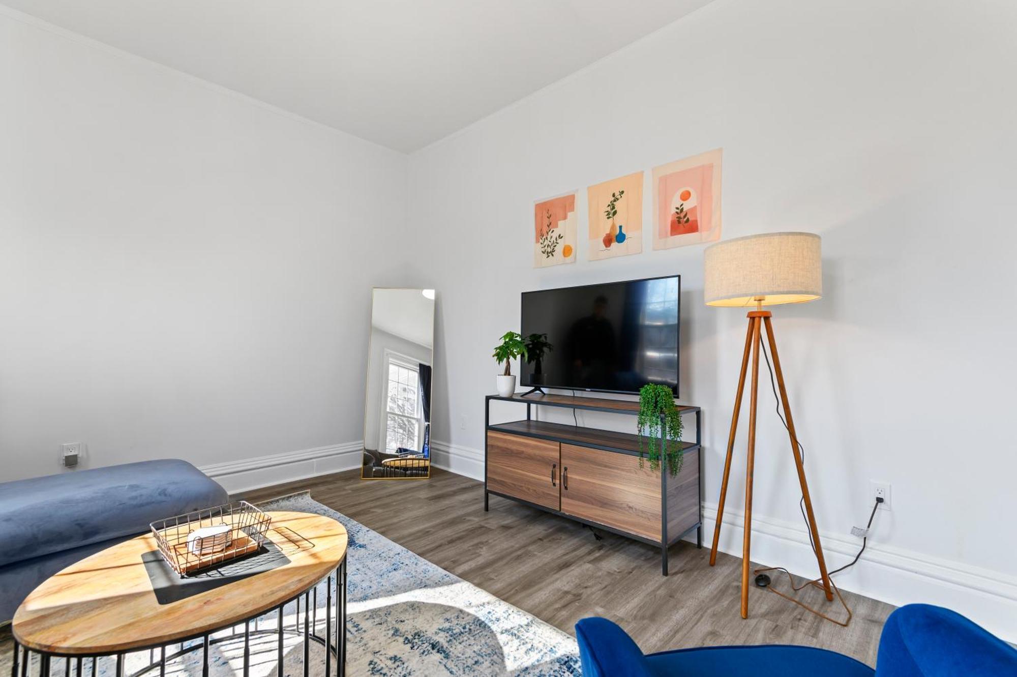 Appartamento Casa Soleada In East Rock Near Dt And Yale Som With Free Parking And King Bed New Haven Esterno foto